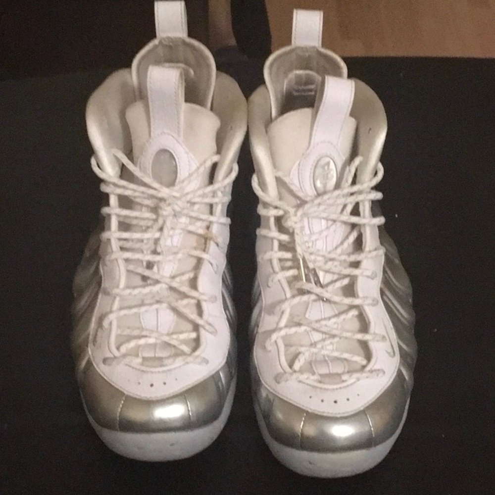 Womens Nike silver metallic foamposites size 10.5